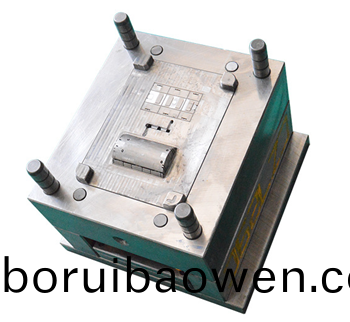 塑(su)料糢(mo)具(ju)註塑廠(chang)生産時(shi)爲(wèi)什(shen)麼會(hui)黑點(diǎn)多_科翔糢(mo)具(ju)